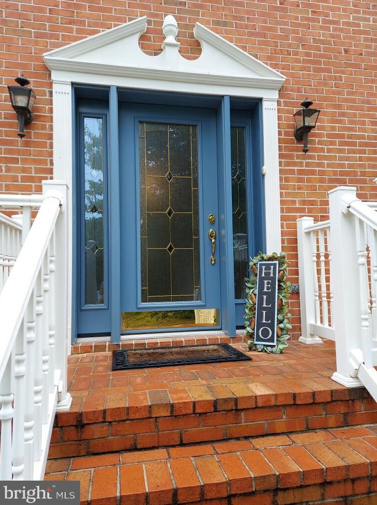 111 Launchris Dr, Winchester, VA 22602