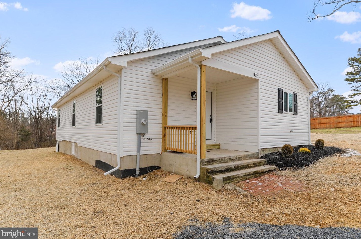 193 Kathleen Ct, Winchester, VA 22602