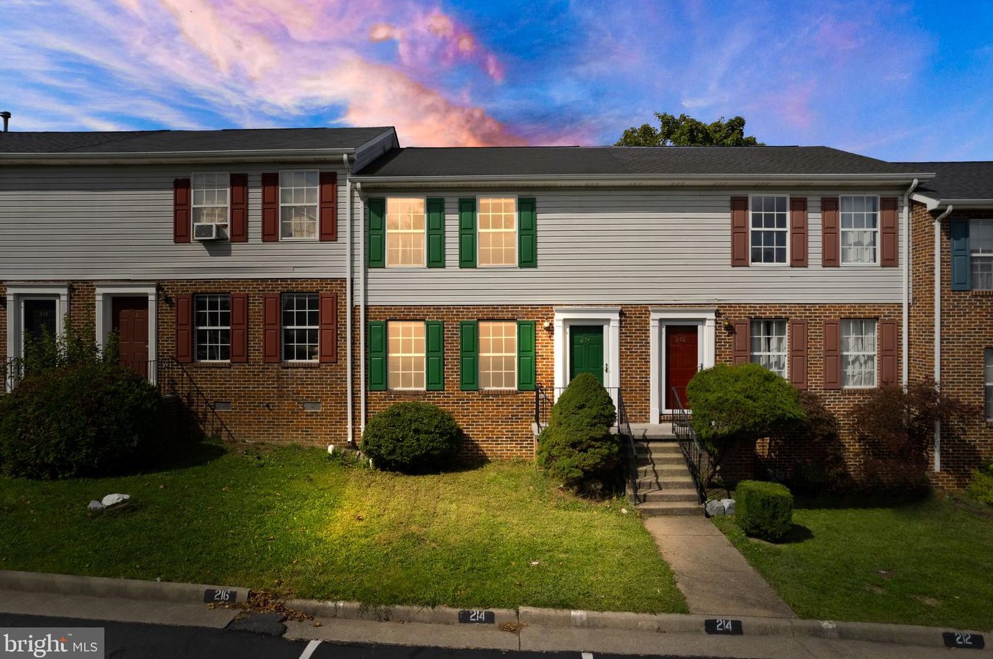 214 Parkside Dr, Winchester, VA 22602-6212