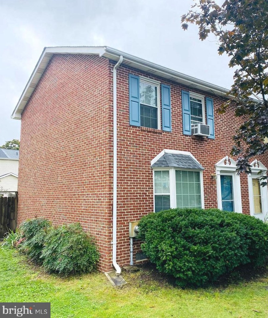 228 Waterford Ln, Winchester, VA 22602-6224