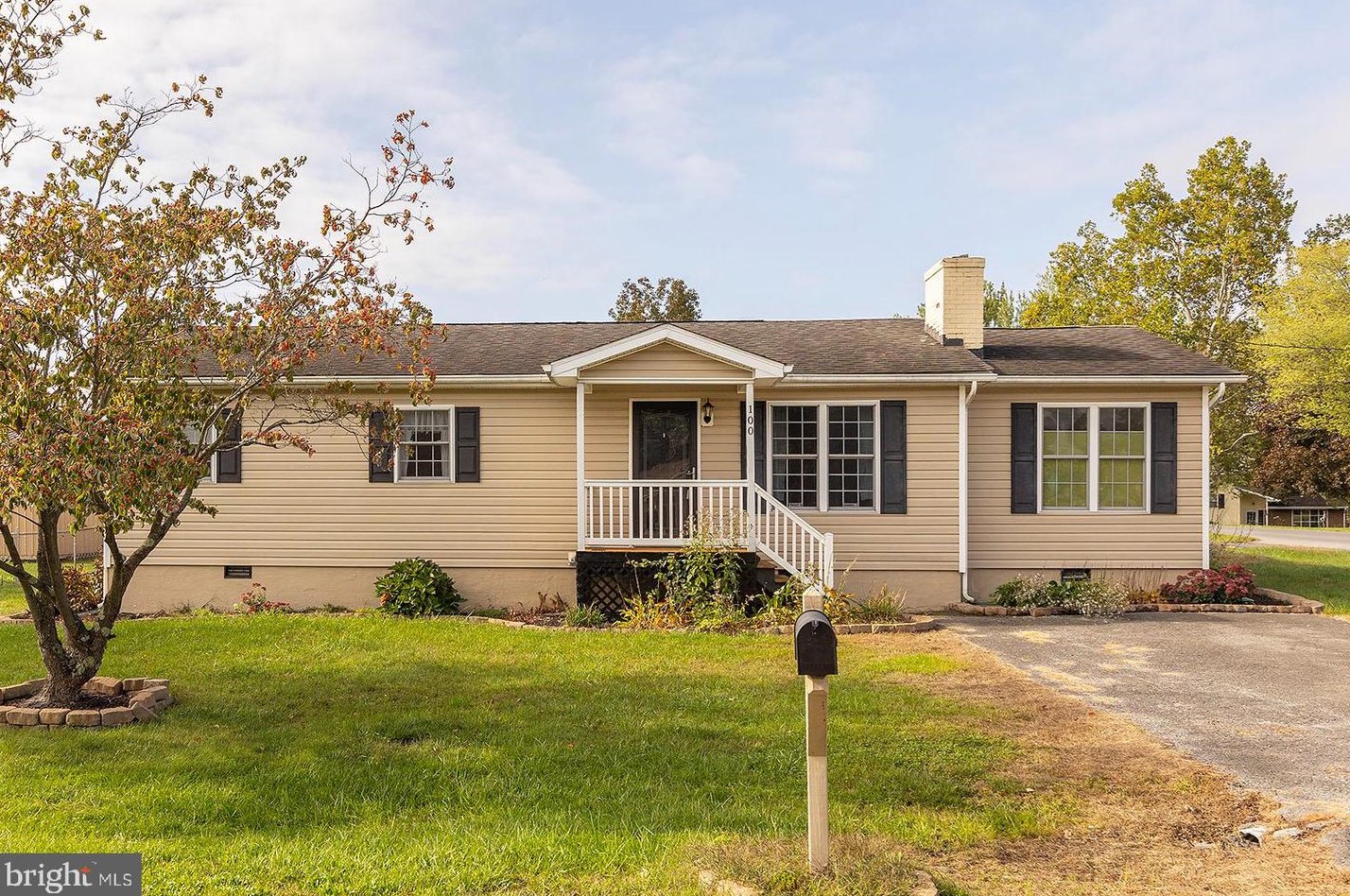 100 Idylwood Dr, Winchester, VA 22602-6442