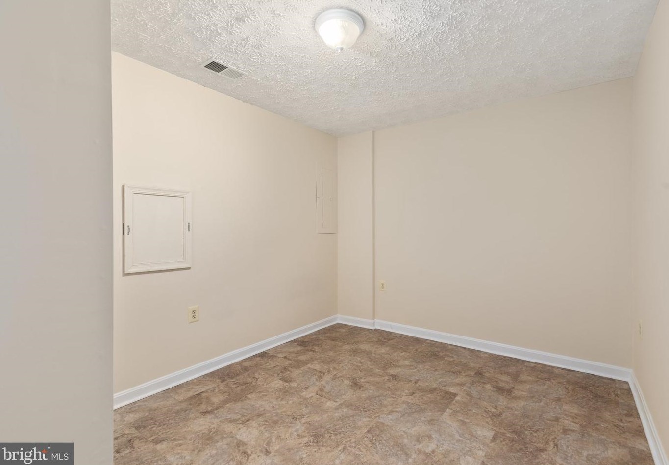 115 Peridot Pl, Stephens City VA  22655-4002 exterior