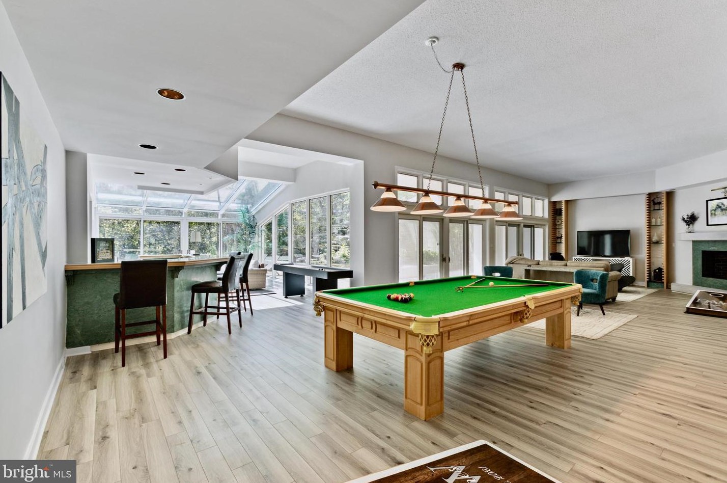 2660 Frederick Pike, Winchester VA  22603-4129 exterior