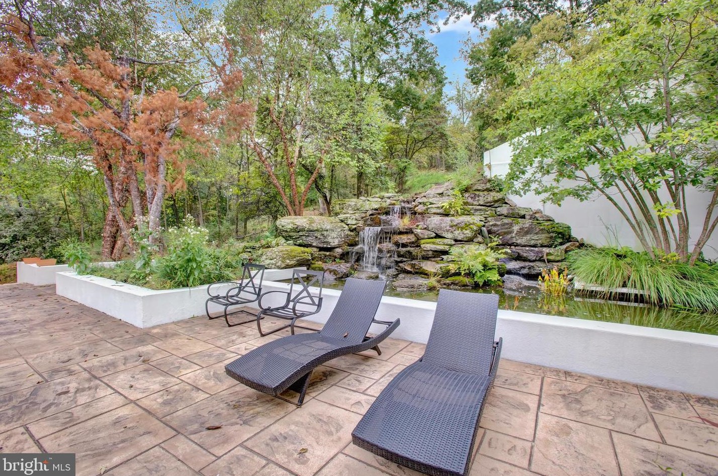 2660 Frederick Pike, Winchester VA  22603-4129 exterior