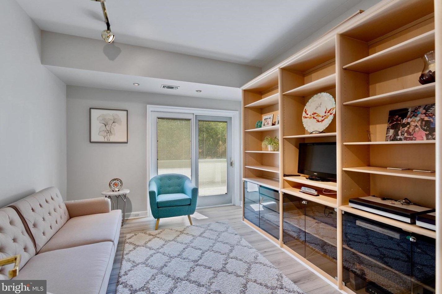 2660 Frederick Pike, Winchester VA  22603-4129 exterior