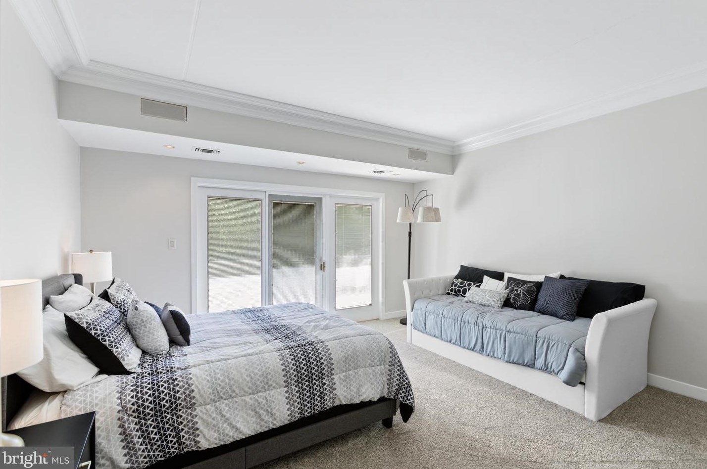 2660 Frederick Pike, Winchester VA  22603-4129 exterior