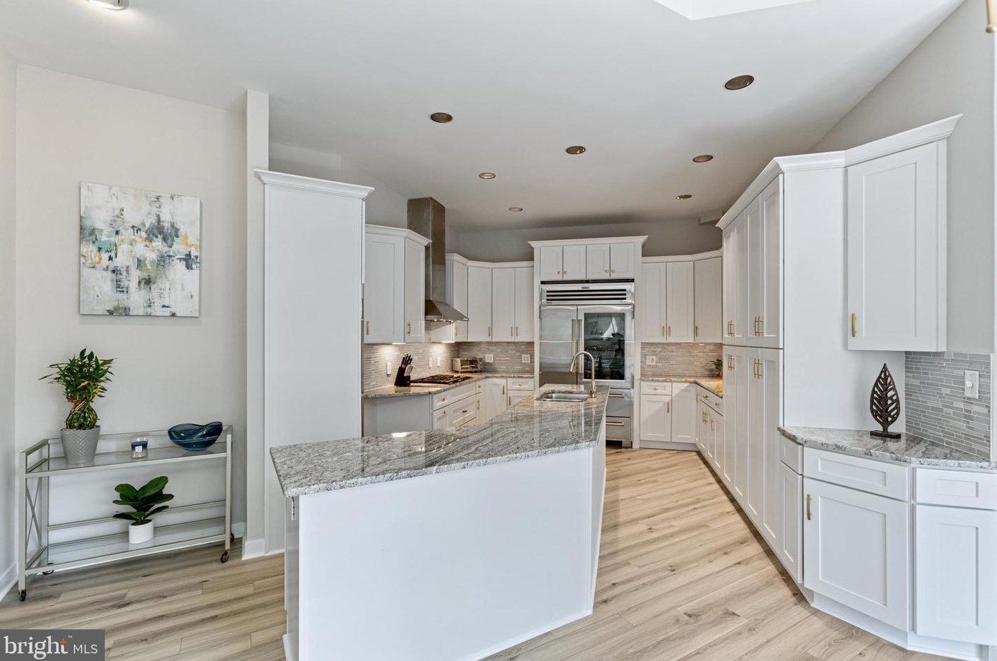 2660 Frederick Pike, Winchester VA  22603-4129 exterior