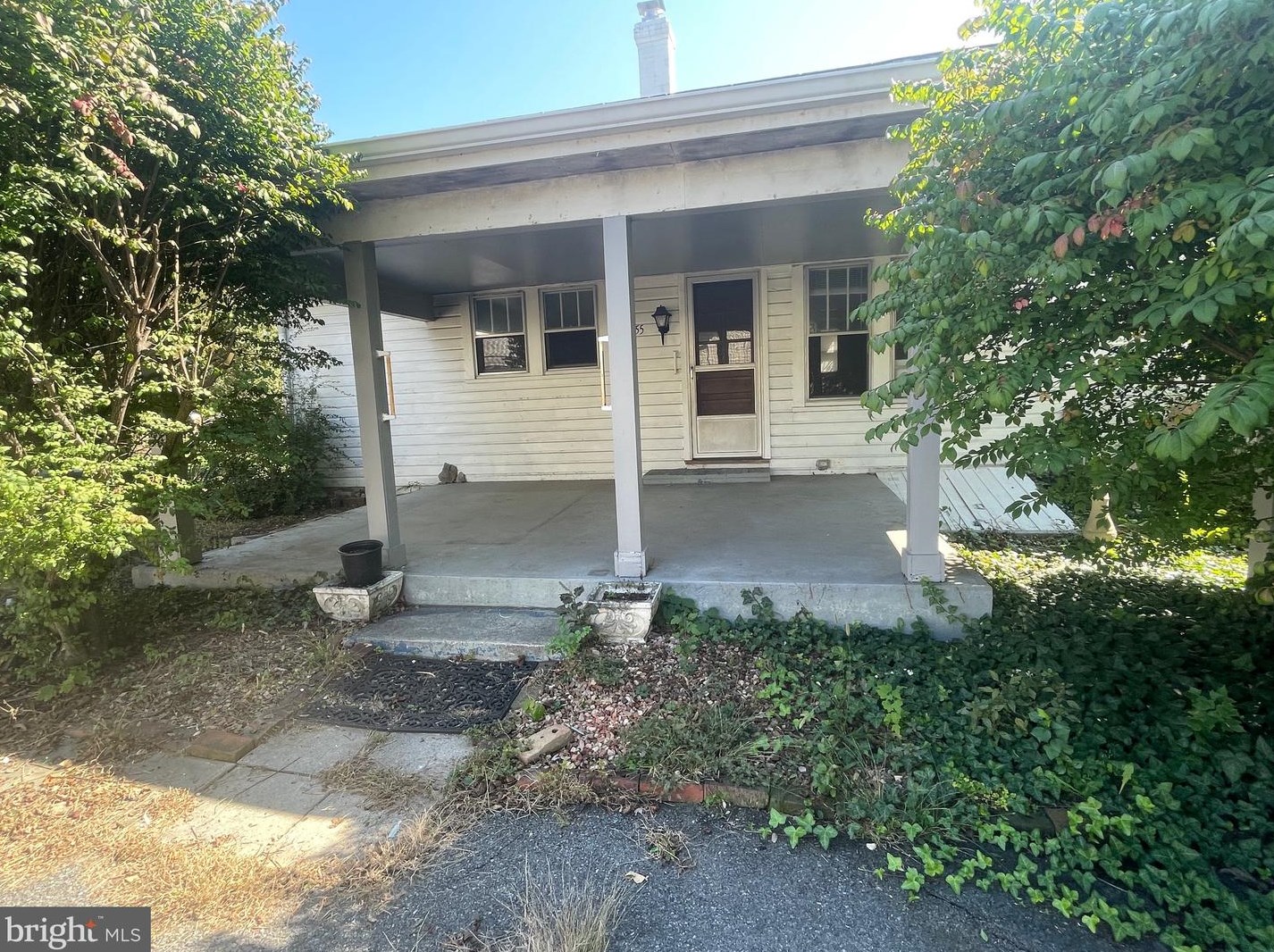 1455 Senseny Rd, Winchester, VA 22602