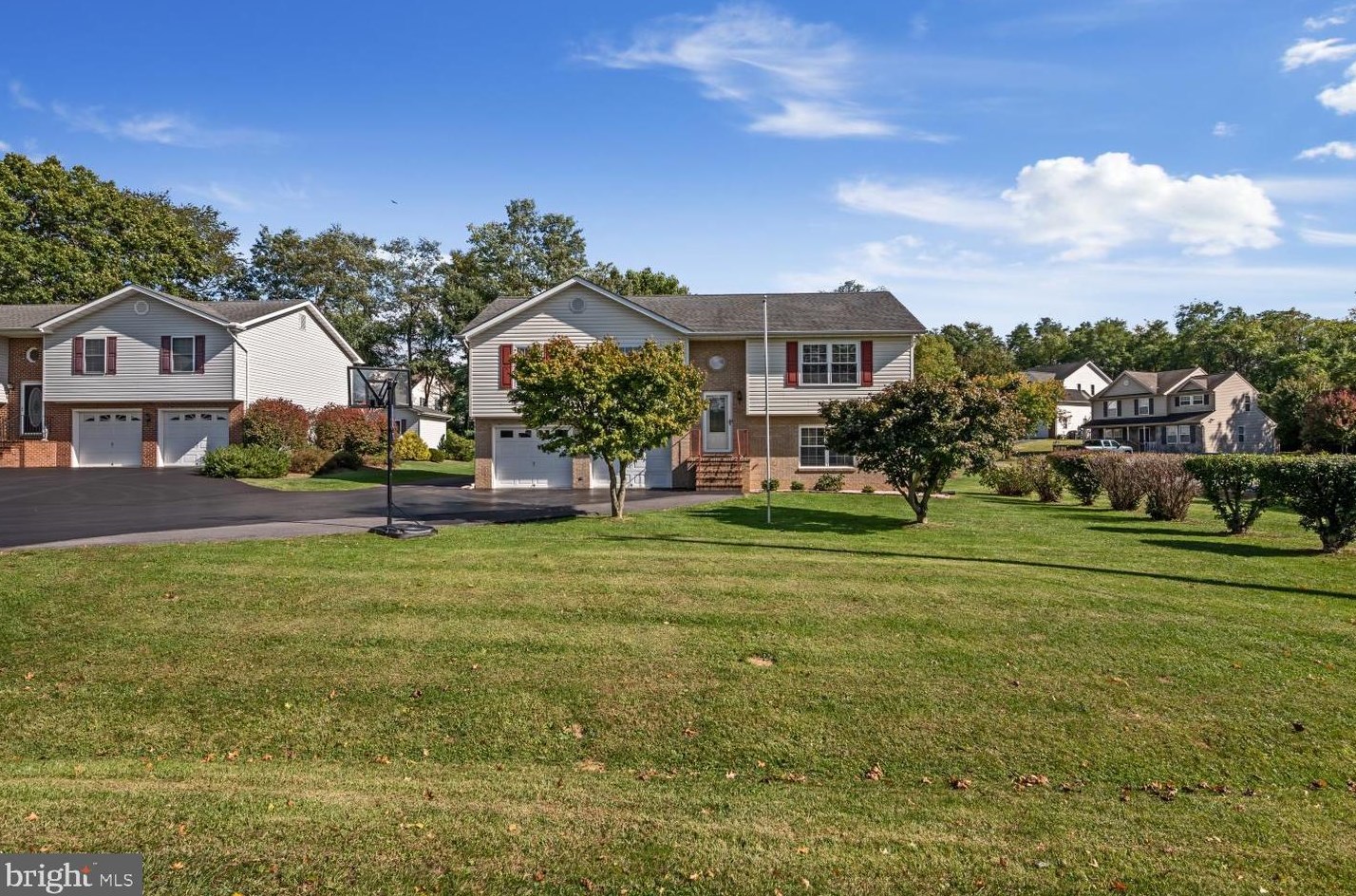 168 Lauck Dr, Winchester, VA 22603-4218