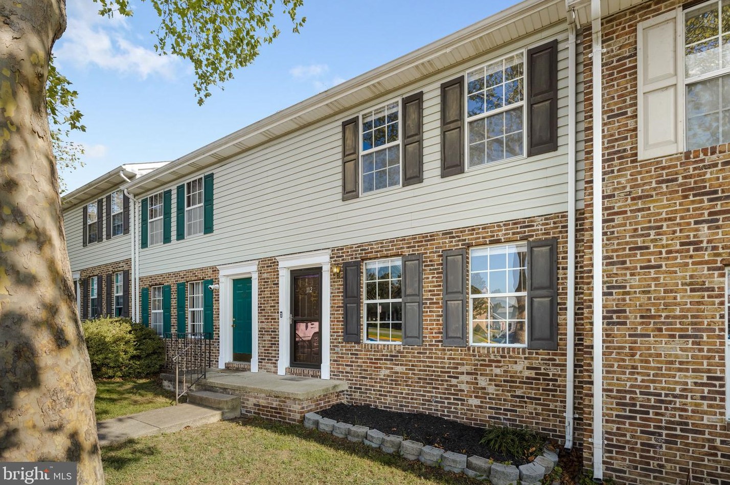 112 Little River Dr, Winchester, VA 22602-6214
