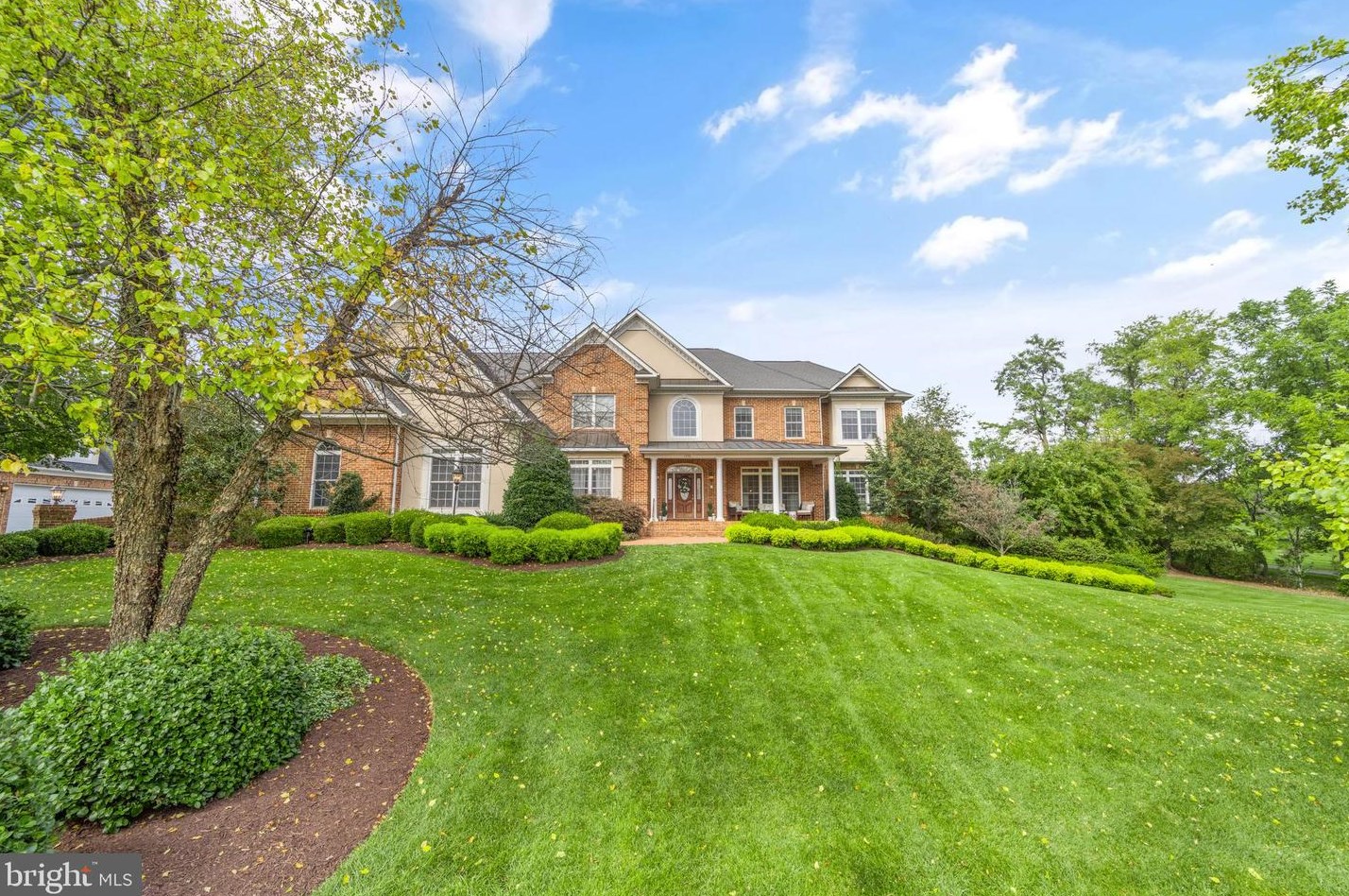 1370 Merrimans Ln, Winchester, VA 22602-2362