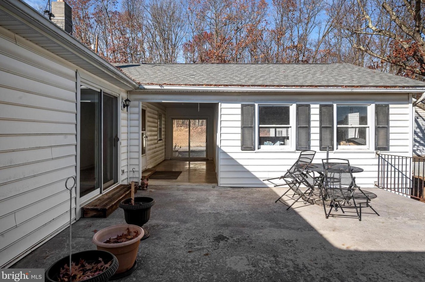 189 Mccarty Ln, Winchester VA  22602-4625 exterior