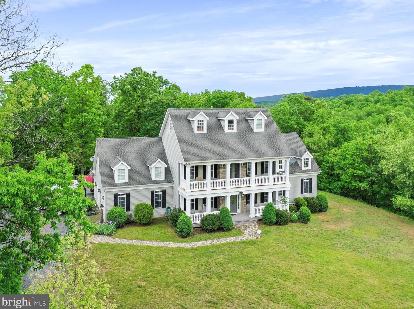 601 Washout Ln, Winchester, VA 22603-1815