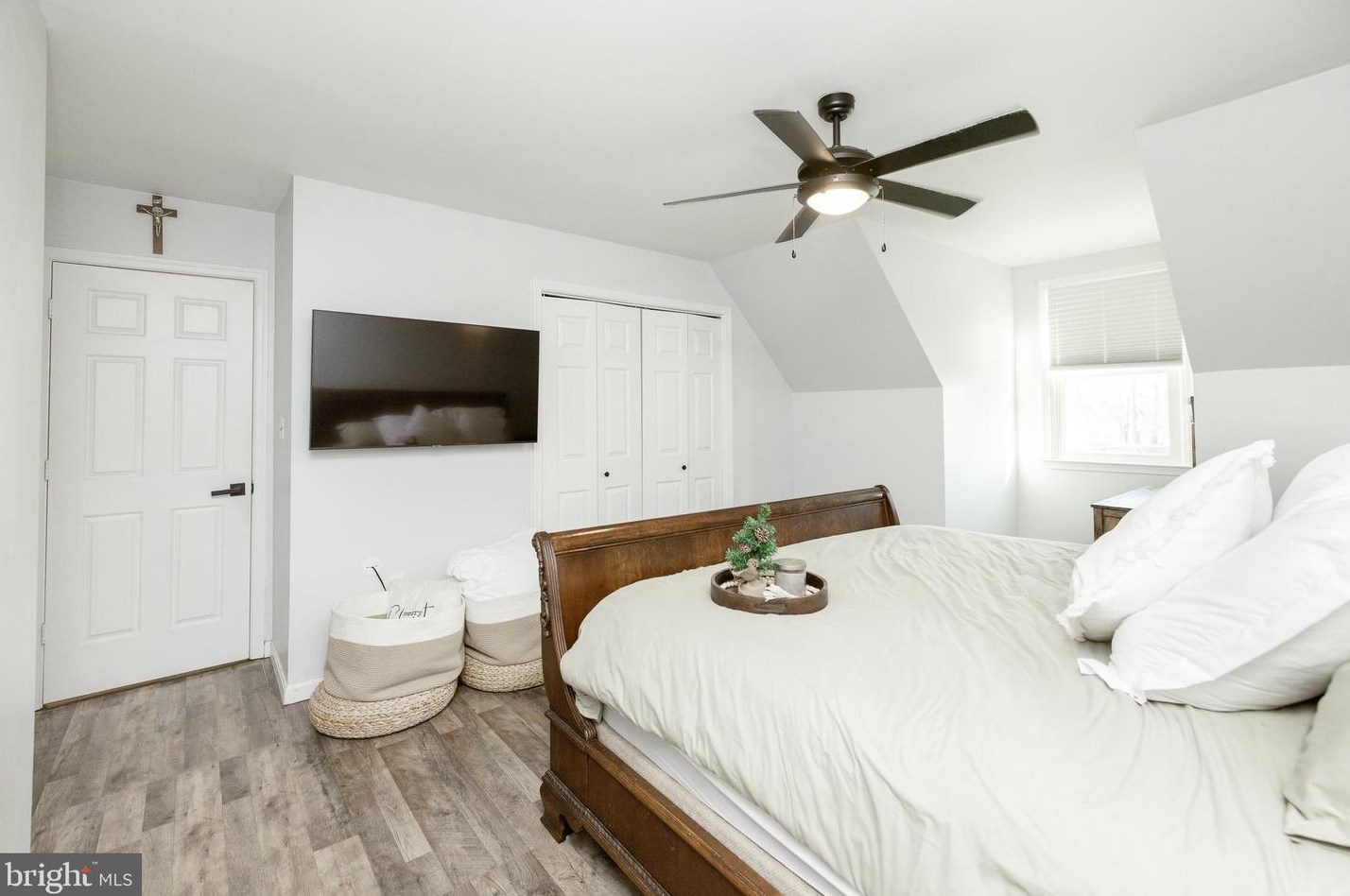 317 Pembridge Dr, Winchester VA  22602-6852 exterior