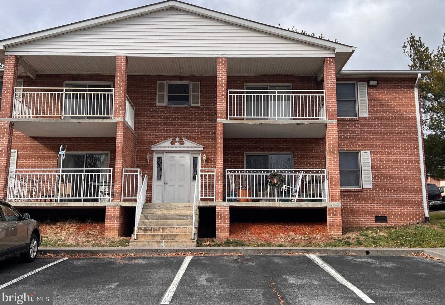 5301 Berkshire Ct #7, Stephens City, VA 22655