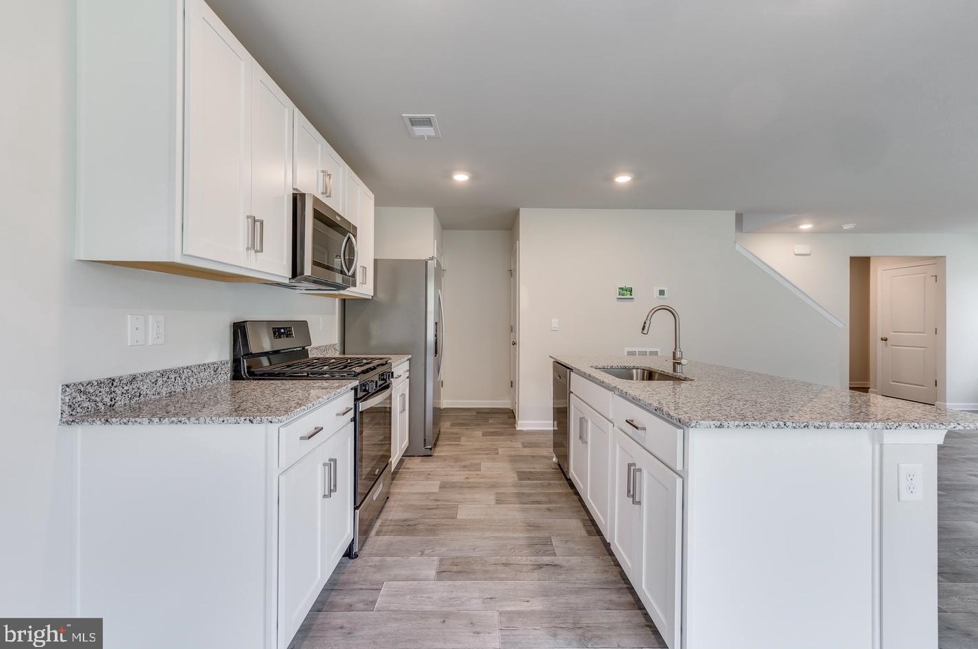 5205 Crooked Ln, Stephens City VA  22655-2895 exterior