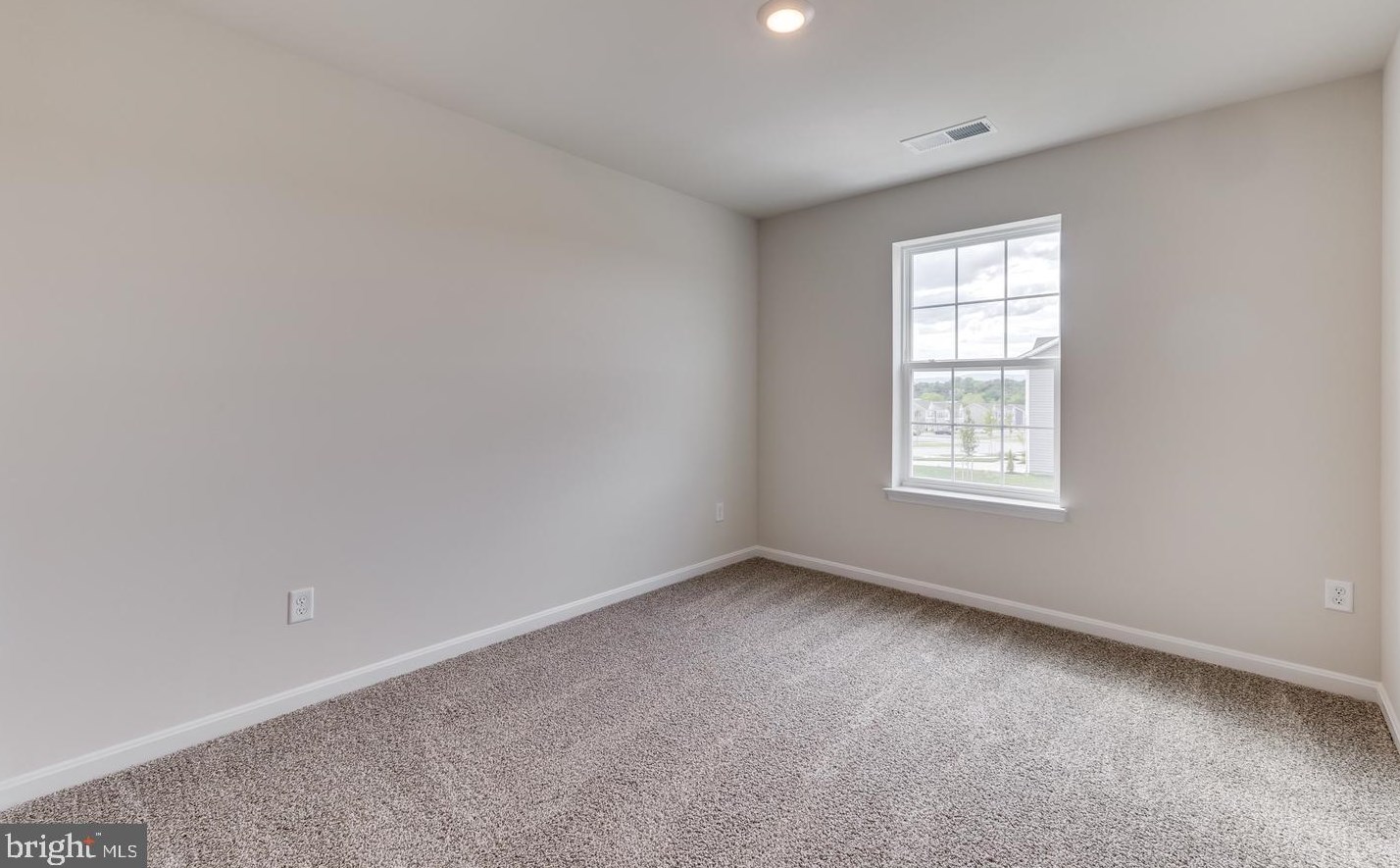 5205 Crooked Ln, Stephens City VA  22655-2895 exterior