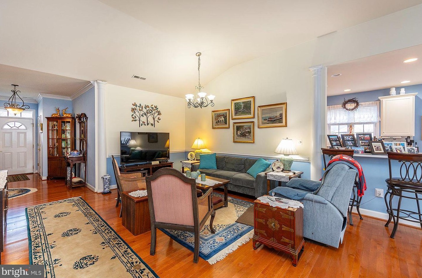 301 Lynn Dr, Stephens City, VA 22655