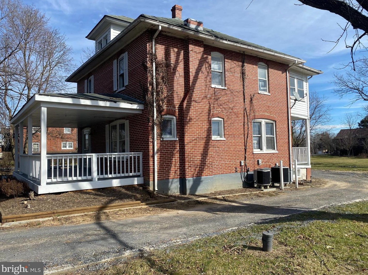 2000 Martinsburg Pike, Winchester, VA 22603