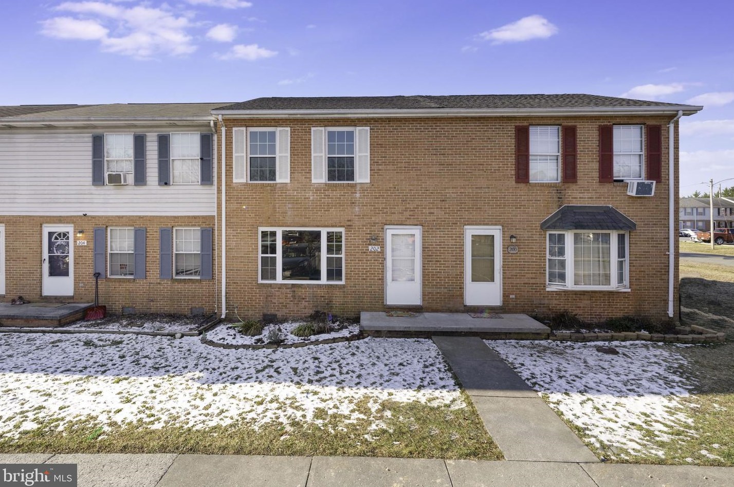 202 Nottoway Dr, Stephens City, VA 22655