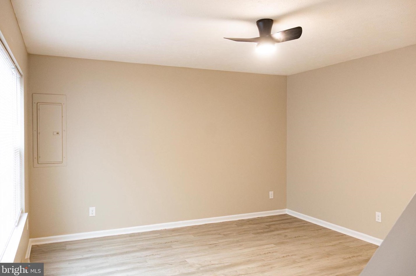 1026 Bridle Ct, Stephens City, VA 22655-2670