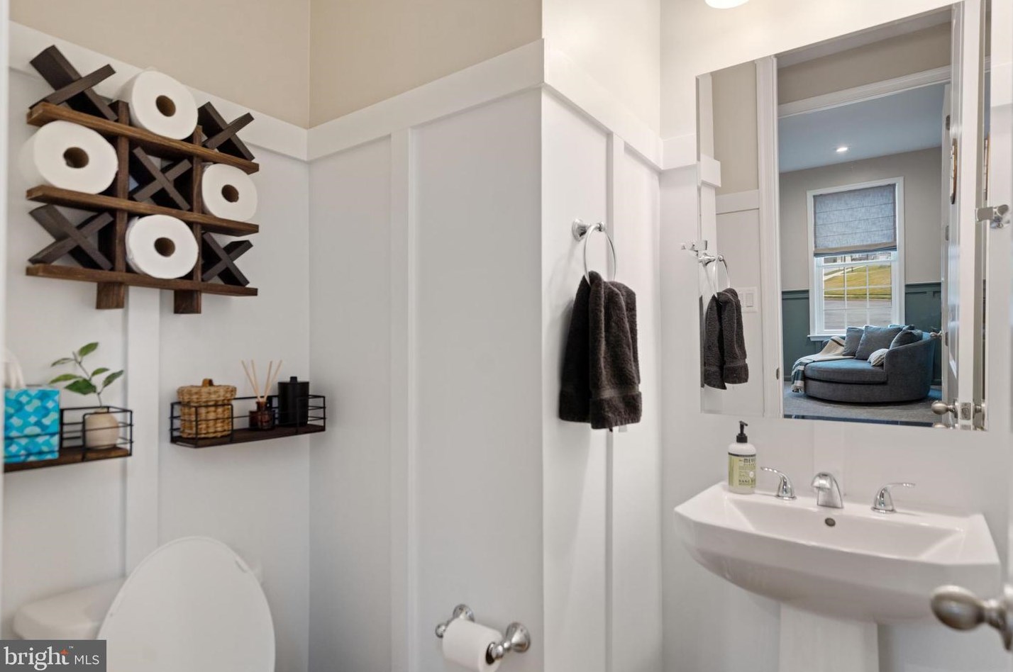 128 Jeni Ct, Winchester VA  22602 exterior