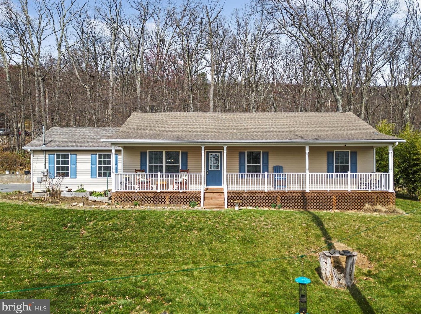 204 Hawk Trl, Winchester, VA 22602-1437