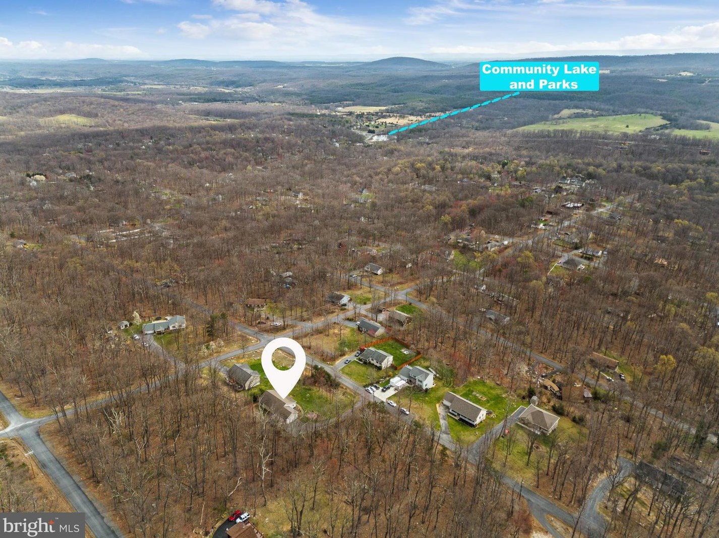 204 Hawk Trl, Winchester VA  22602-1437 exterior