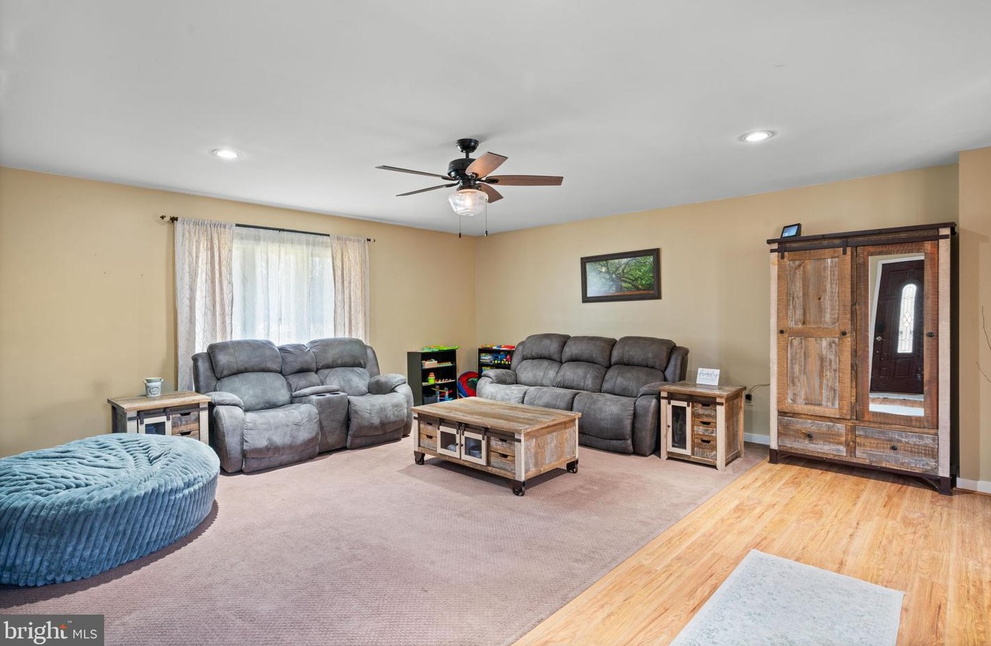489 Estate Dr, Winchester VA  22603-2402 exterior