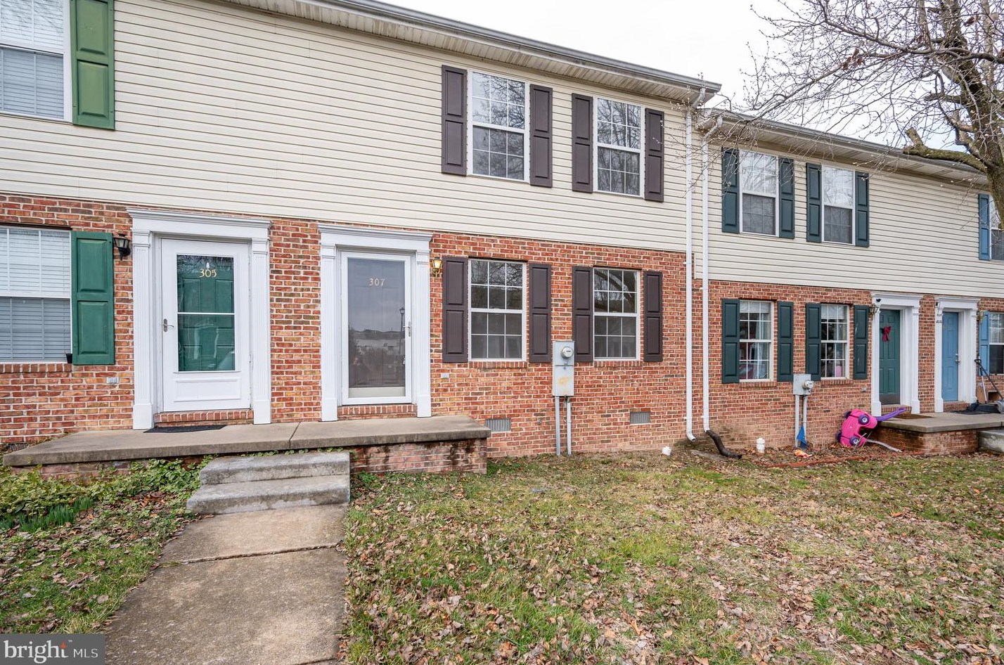 307 Banbury Ter, Winchester, VA 22601-5705