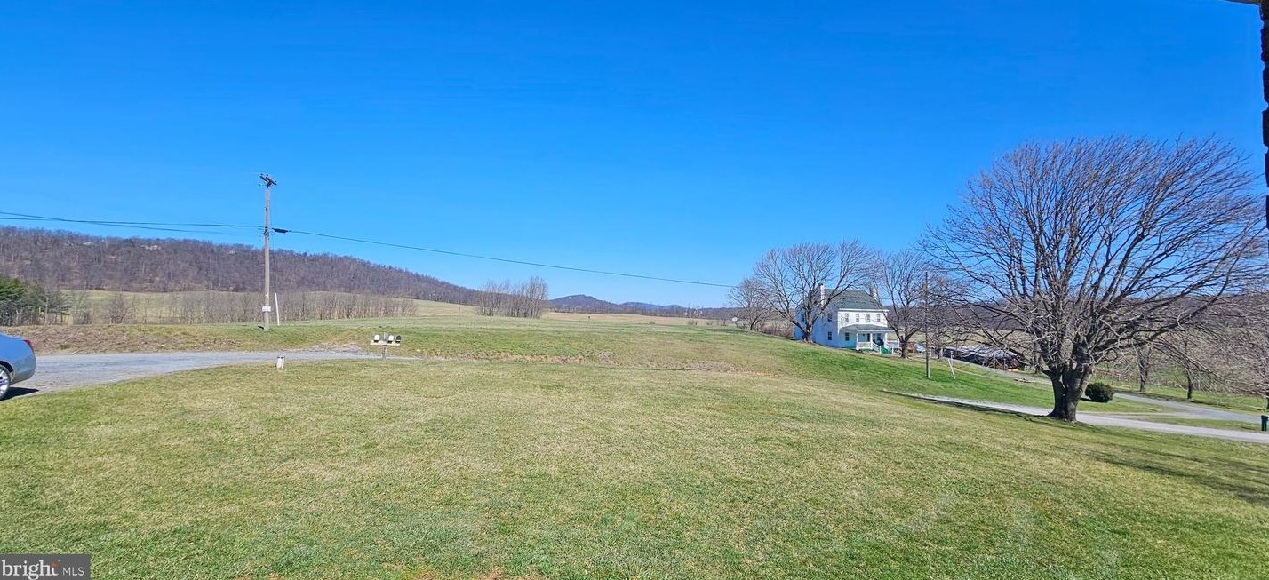 511 Golds Hill Rd, Winchester, VA 22603-3138