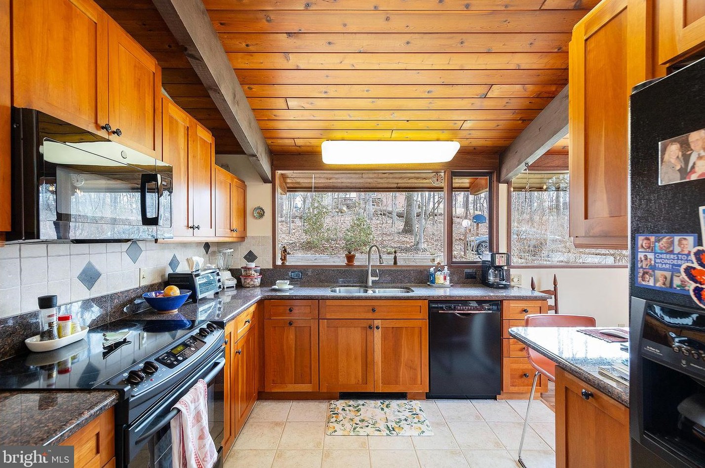 412 Spring Valley Dr, Winchester VA  22603-2949 exterior