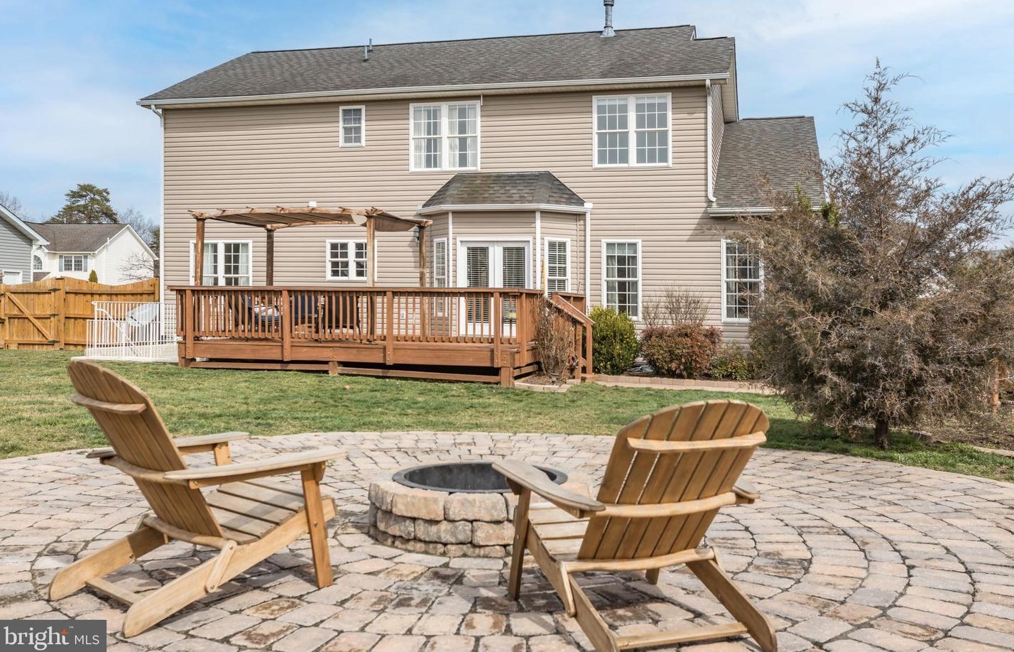 105 Maverick Ct, Stephens City, VA 22655