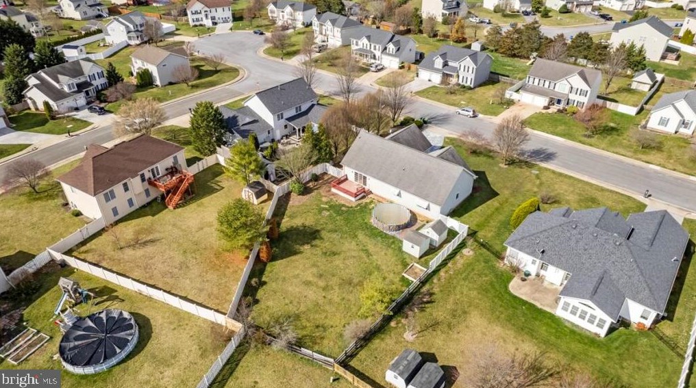 135 Caspian Dr, Stephens City VA  22655-4806 exterior