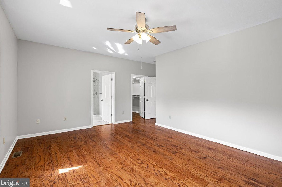 135 Caspian Dr, Stephens City VA  22655-4806 exterior