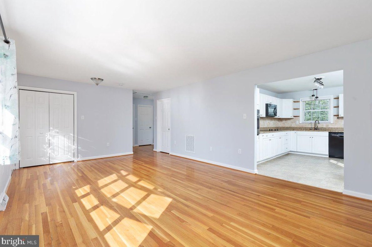 141 Wilkins Dr, Winchester VA  22602-6034 exterior