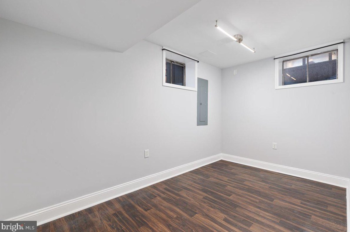 141 Wilkins Dr, Winchester VA  22602-6034 exterior