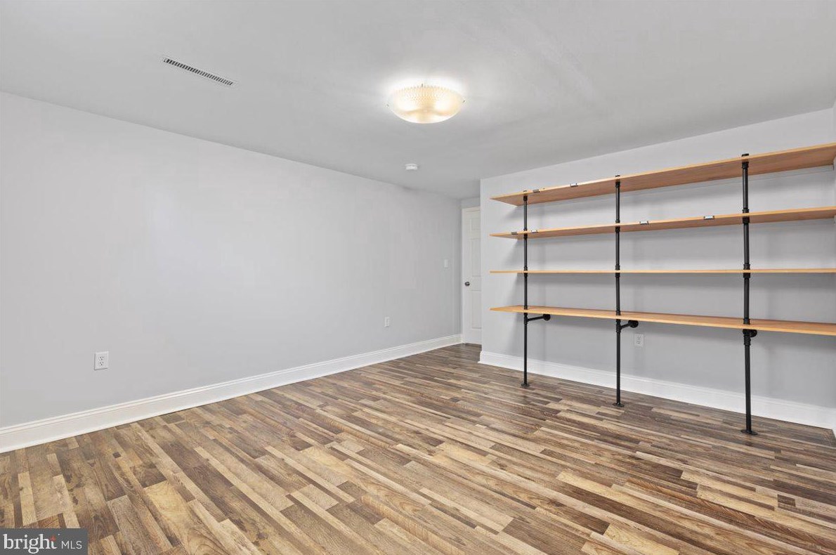 141 Wilkins Dr, Winchester VA  22602-6034 exterior