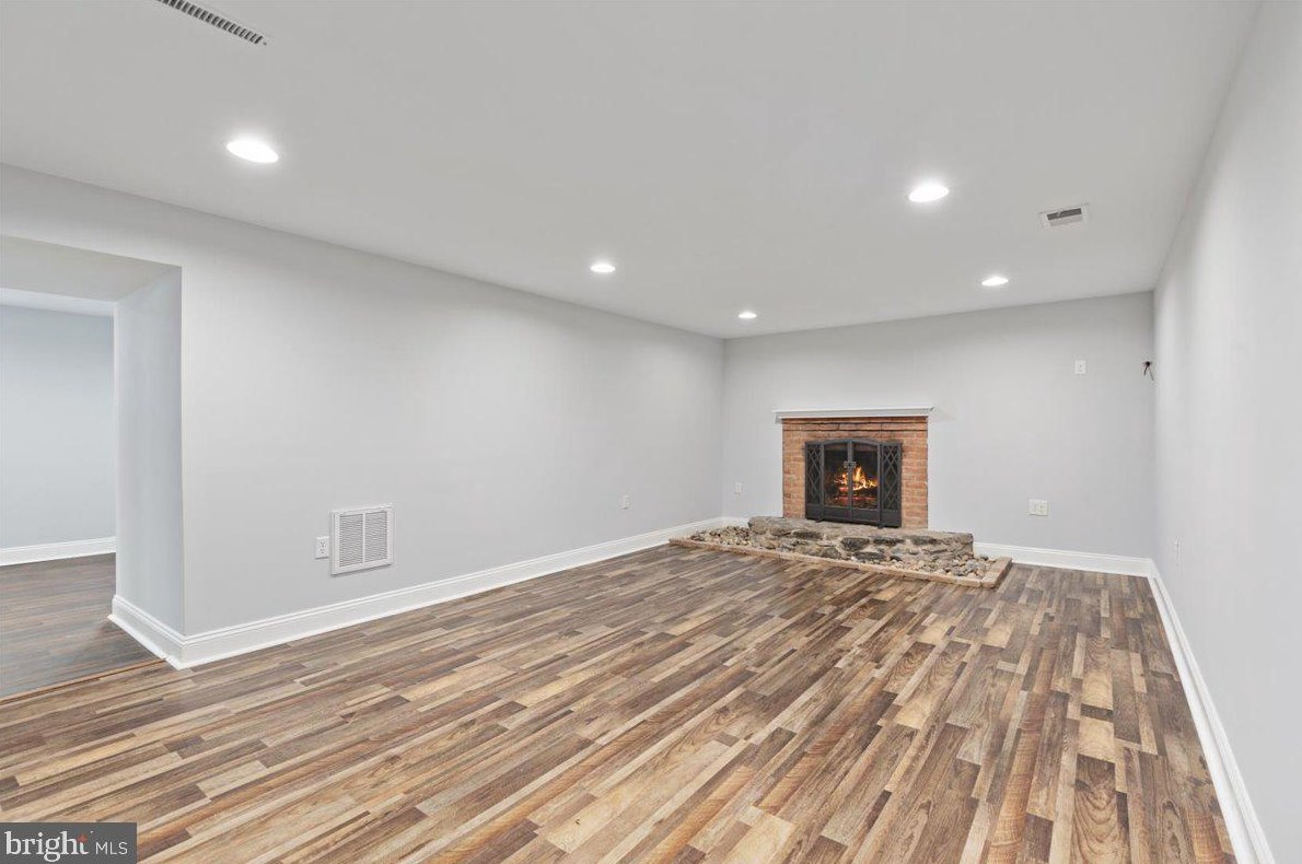 141 Wilkins Dr, Winchester VA  22602-6034 exterior