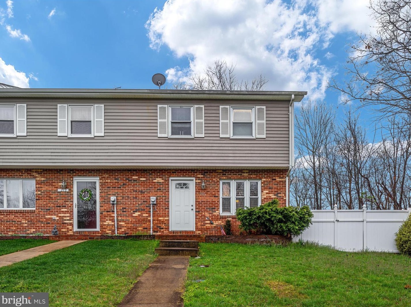 315 Ash Hollow Dr, Winchester, VA 22602-6233
