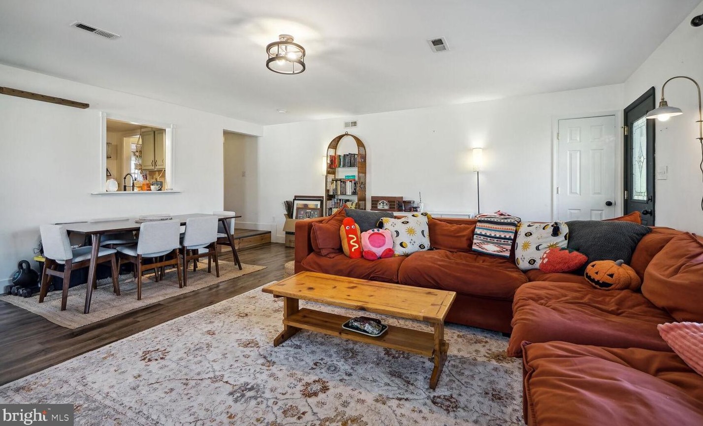 292 Marple Rd, Winchester VA  22603-4142 exterior