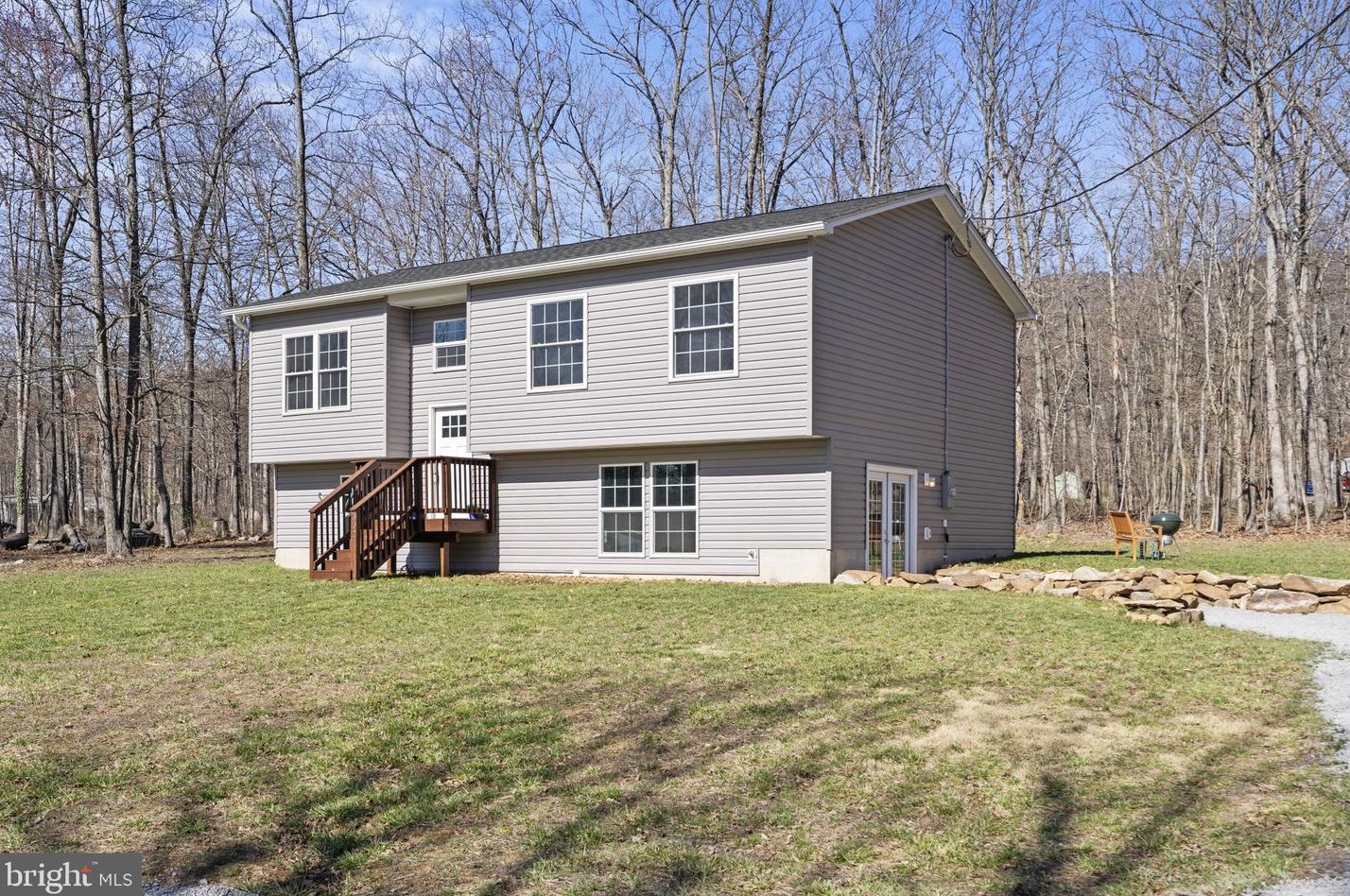 307 Fawn Dr, Winchester, VA 22602