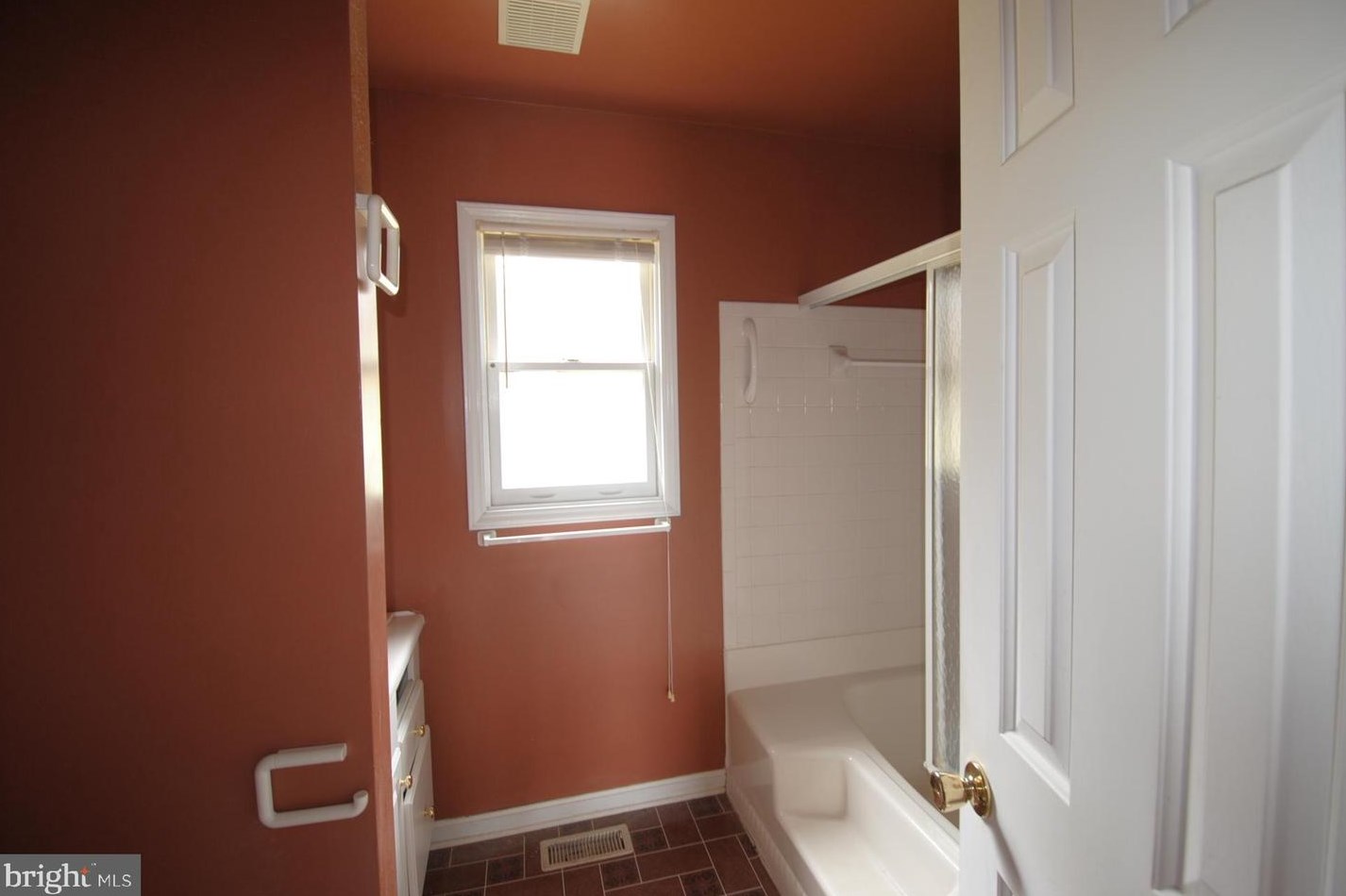 1742 Back Mountain Rd, Winchester VA  22602-1902 exterior