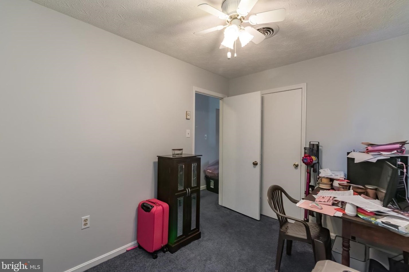 105 Huntcrest Cir, Winchester VA  22602-6404 exterior