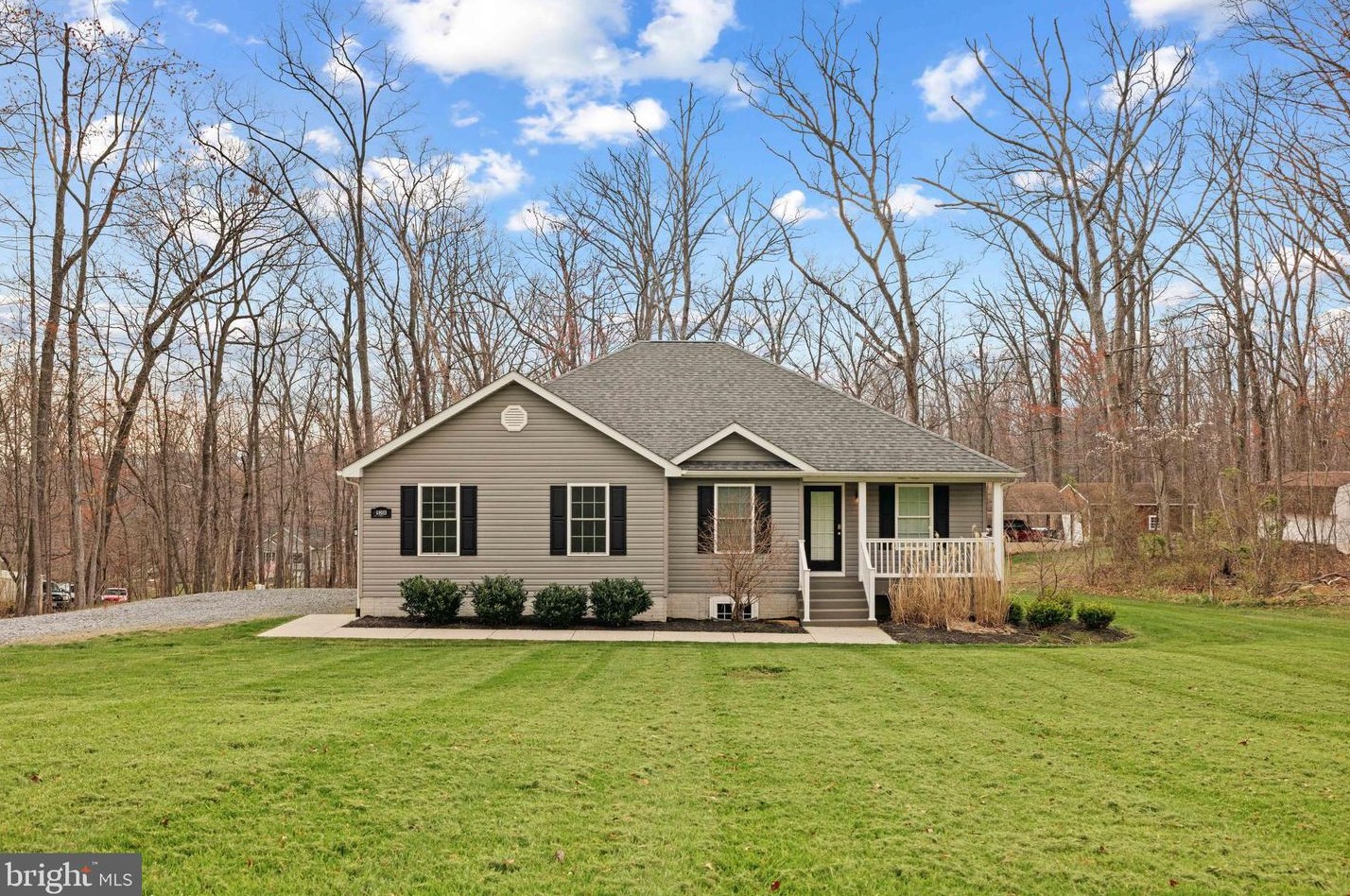 128 Dakota Trl, Winchester, VA 22602-1311