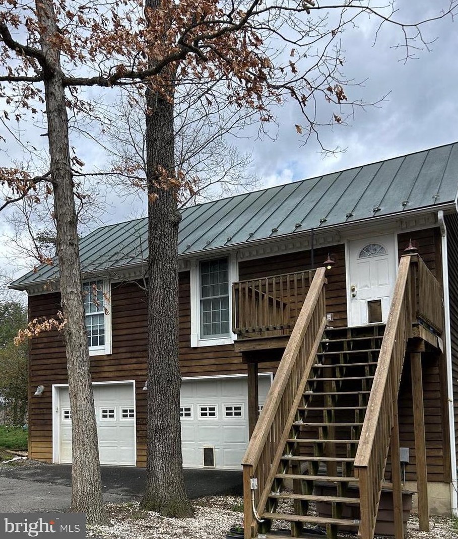 348 Chestnut Grove Rd, Winchester, VA 22603-2805