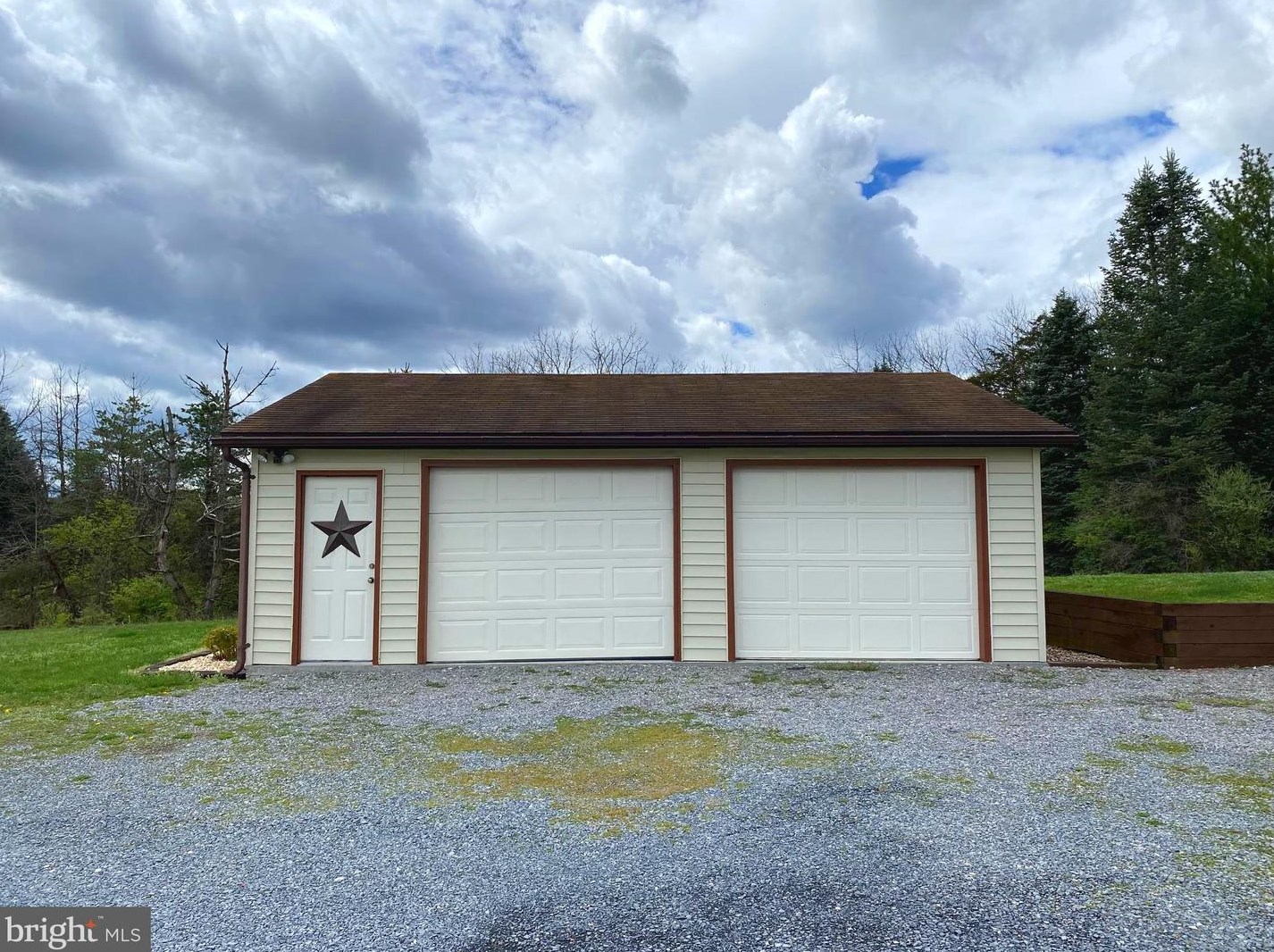 208 Sorrel Ln, Winchester VA  22602-4756 exterior