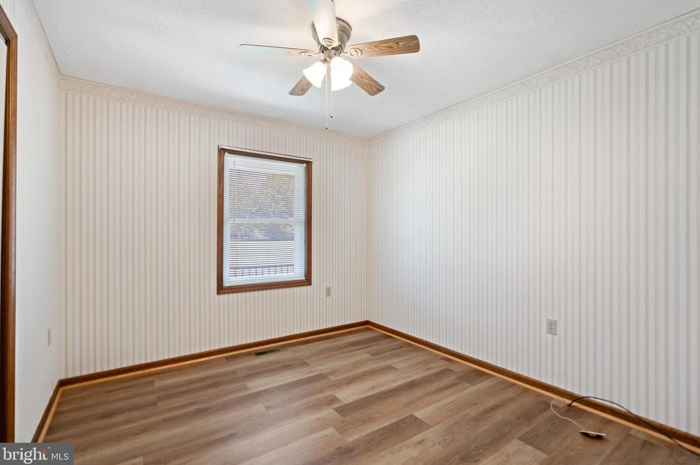 208 Sorrel Ln, Winchester VA  22602-4756 exterior