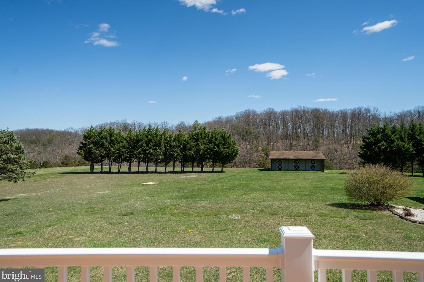 208 Sorrel Ln, Winchester VA  22602-4756 exterior