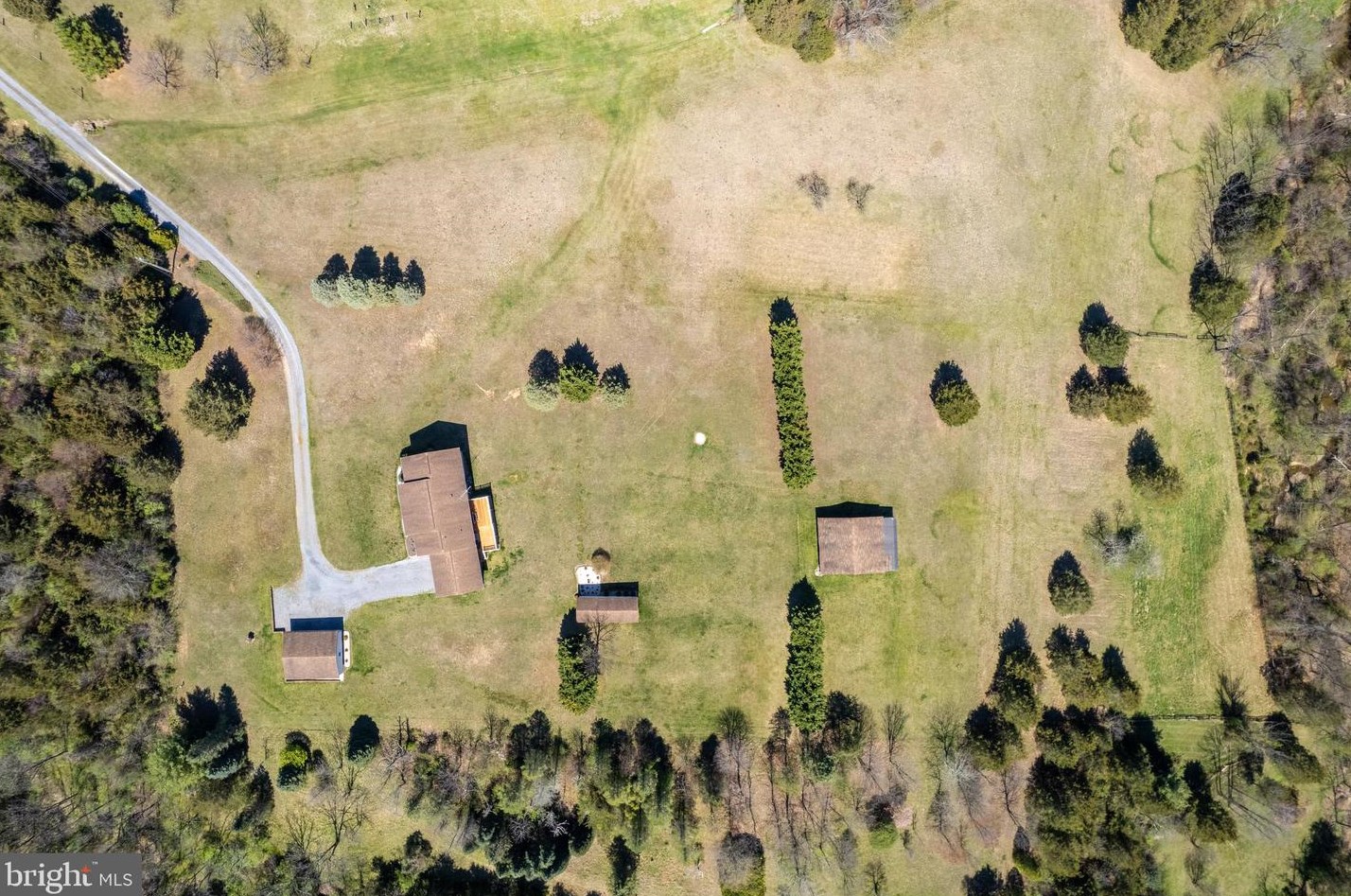 208 Sorrel Ln, Winchester VA  22602-4756 exterior